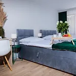 Frühstückspension Osrodek Wypoczynkowy Pod Debem 3*