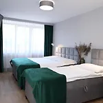 Osrodek Wypoczynkowy Pod Debem 3*