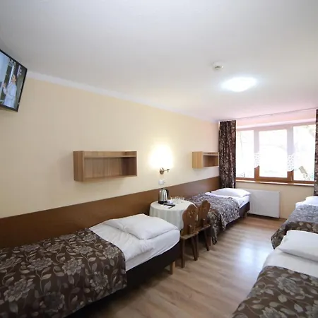 Osrodek Wypoczynkowy Pod Debem Bed & Breakfast 3*