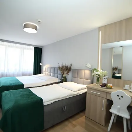 Osrodek Wypoczynkowy Pod Debem 3* Wojtowice