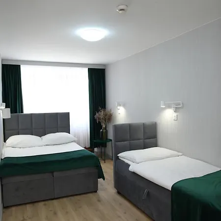 Osrodek Wypoczynkowy Pod Debem Bed & Breakfast 3*