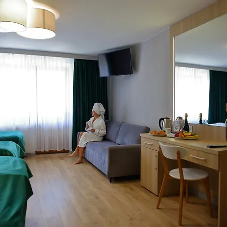 Panzió Osrodek Wypoczynkowy Pod Debem Wójtowice