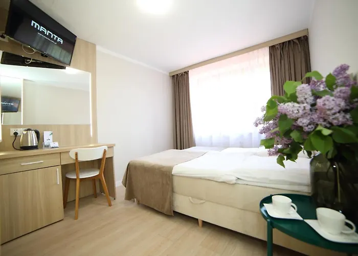 Bed & Breakfast Osrodek Wypoczynkowy Pod Debem 3*