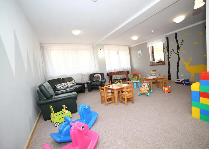 Bed & Breakfast Osrodek Wypoczynkowy Pod Debem