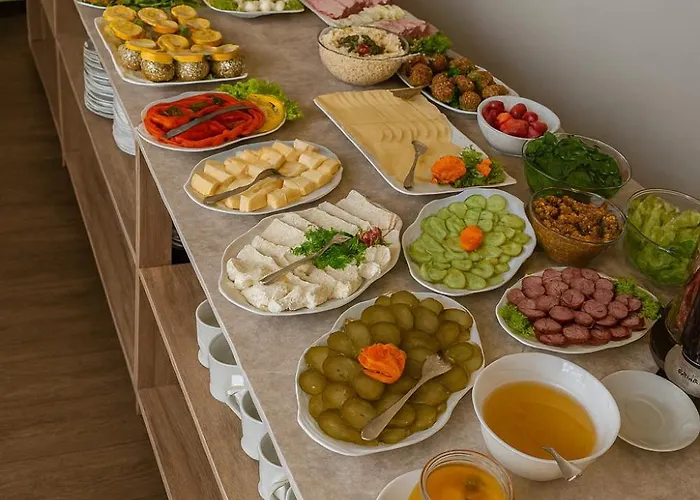 Osrodek Wypoczynkowy Pod Debem Bed & Breakfast 3*